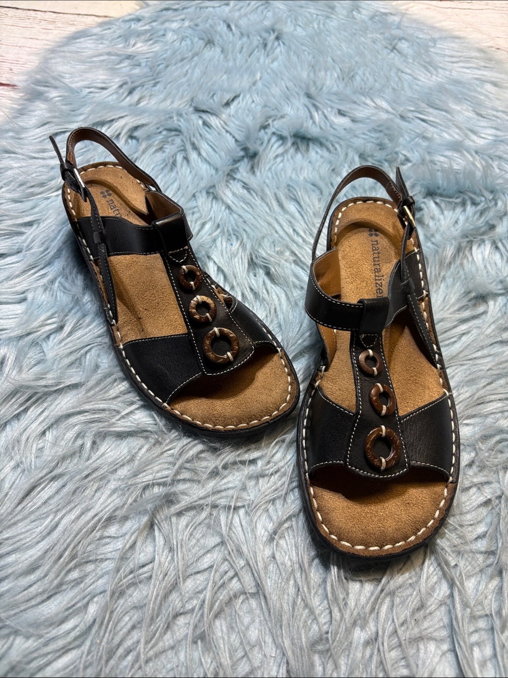 Naturalizer Weslie Gladiator Ring Accent Sandals sz 8